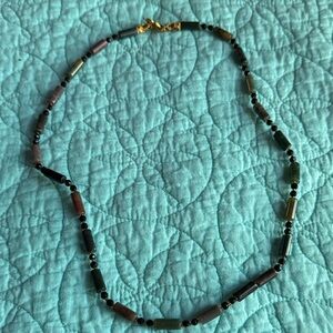 Elegant Multicolor Beaded Necklace Jade stones